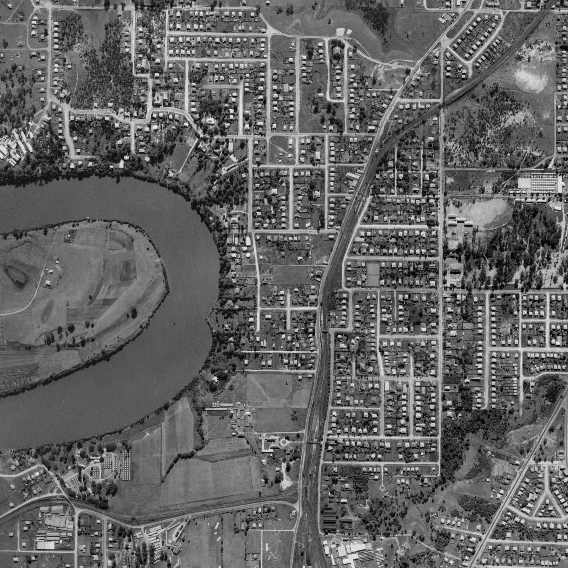 1946 Aerial Photo of Yeronga and Yeerongpilly area