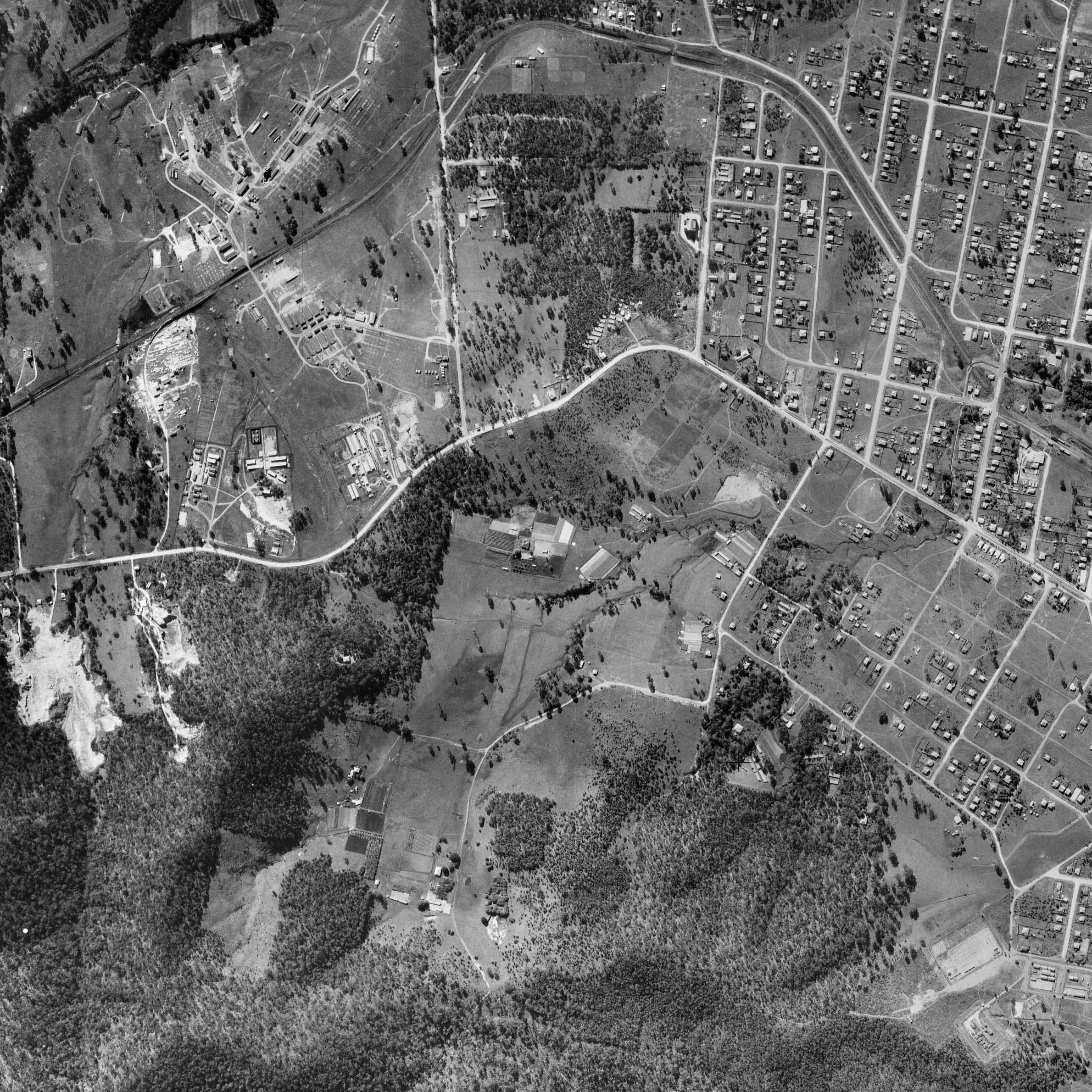 1946 Mitchelton - Aerial Photo - Samford Road